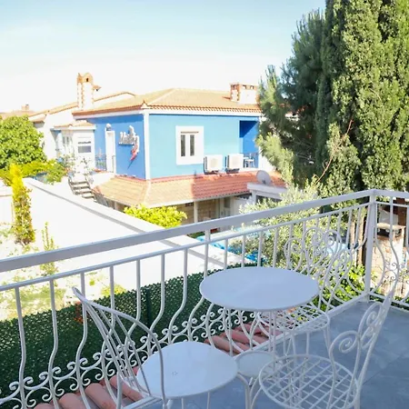 Lımonı Alaçati Çeşme