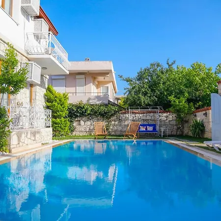 Lımonı Alaçati * Çeşme
