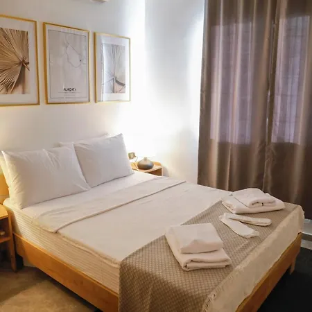 Lımonı Alaçati Otel *
