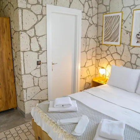 Lımonı Alaçati Otel